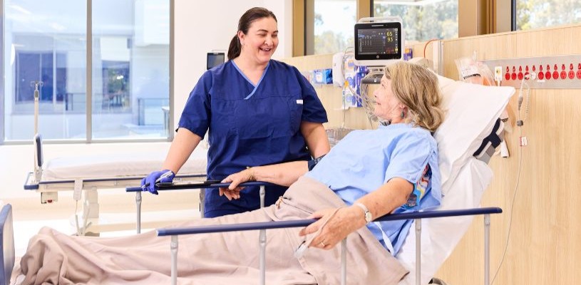Nurse caring for patient at Noosa Day Hospital in Noosaville, Sunshine Coast